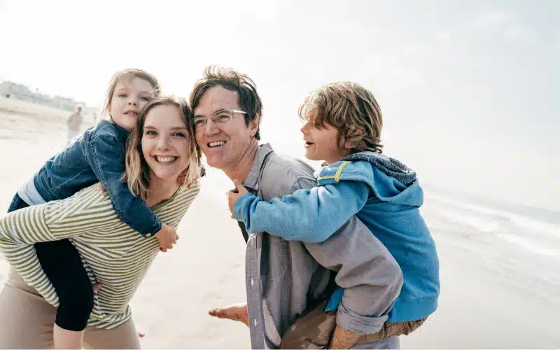 Parents-with-their-kids.webp